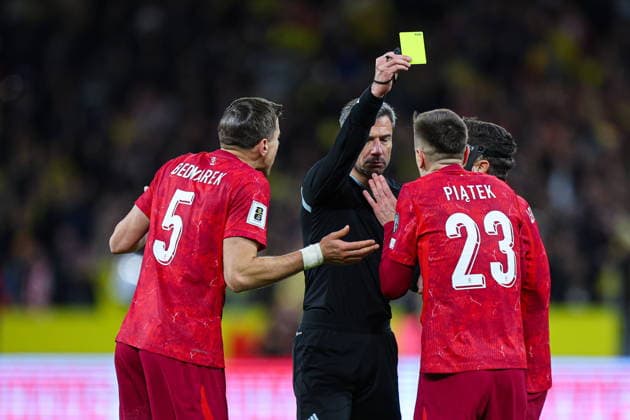 2026.03.31 Sztokholm Pilka nozna Kwalifikacje Mistrzostw Swiata 2026 Szwecja - Polska N z zolta kartka (yellow card) Krzysztof Piatek Foto Pawel Andrachiewicz PressFocus 2026.03.31 Stockholm Football - FIFA World Cup, WM, Weltmeisterschaft, Fussball 2026 Qualifying round Sweden - Poland zolta kartka (yellow card) Krzysztof Piatek Credit: Pawel Andrachiewicz PressFocus NEWSPIX.PL --- newspix.pl 