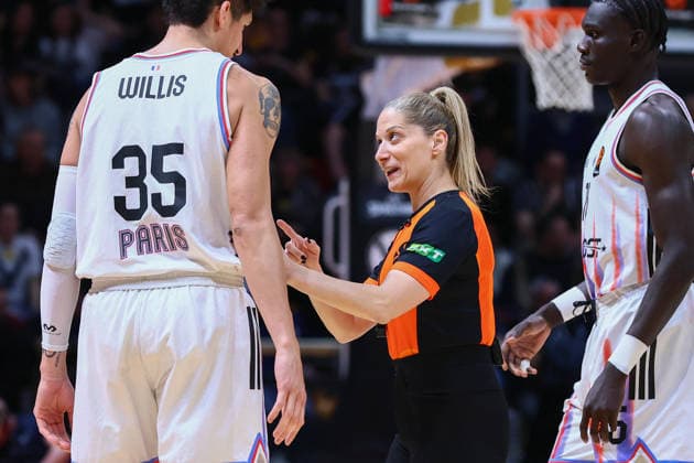 BASKET - Euroleague - Virtus Bologna vs Paris Basketball 35p Derek Willis Paris Basketball Match BASKETBALL - EUROLEAGUE Virtus Bologna vs Paris Basketball 31-03-2026 referee tsaroucha vasiliki during Virtus Bologna vs Paris Basketball, Basketball Euroleague match in Bologna, Italy, March 31 2026 Bologna Italy  Copyright: xIPAxSport ABACAx