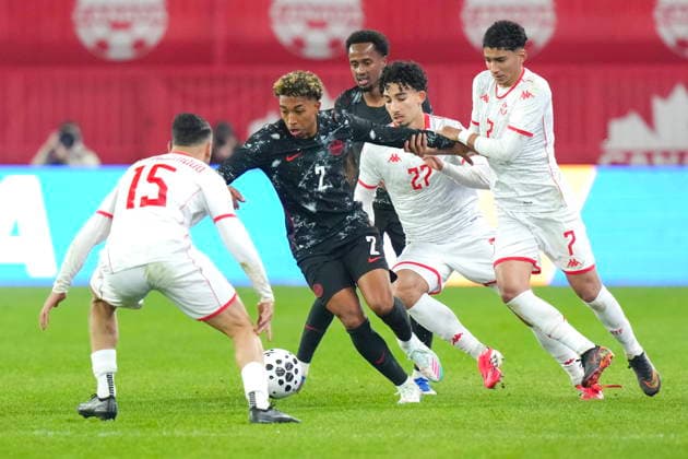 March 31, 2026, Toronto, On, CAN: Canada s Jahkeele Marshall-Rutty, second left, tries to find a way through Tunisia s defence during second half International Friendly, Länderspiel, Nationalmannschaft action in Toronto, on Tuesday March 31, 2026. Jahkeele Marshall-Rutty - ZUMAc35_ 20260331_zaf_c35_134 Copyright: xChrisxYoungx