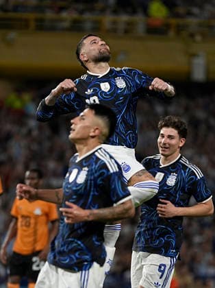 Nicolas Otamendi - Argentina vs Zambia - Partido amistoso preparatorio para el Mundial 2026 - 31 de marzo de 2026 - Estadio Alberto J. Armando - La Bombonera - Foto: Javier Garcia Martino - Prensa CABJ *** Nicolas Otamendi Argentina vs Zambia Friendly match preparatory for the 2026 World Cup March 31, 2026 Alberto J Armando La Bombonera Stadium Photo Javier Garcia Martino Press CABJ