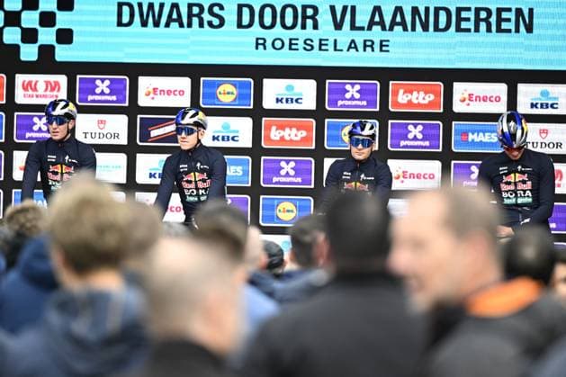 Belgian Gianni Vermeersch of Red Bull-BORA-hansgrohe (2R) pictured at the start of the men elite race of the Dwars Door Vlaanderen cycling event, 184,6km from Roeselare to Waregem, Wednesday 01 April 2026. JASPERxJACOBS  x169491231x