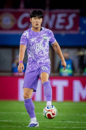 AUSTRIA - SOUTH KOREA Kim Tae Hyeon of South Korea and Kashima Antlers on the ball during the friendly football match ahead of FIFA World Cup, WM, Weltmeisterschaft, Fussball 2026 WM, Weltmeisterschaft, Fussball WM, Weltmeisterschaft, Fussball between Austria and South Korea Republic, matchday 12. Ernst Happel Stadium, Stadion, Vienna, Austria, March 31, 2026. Photo by Branislav Racko Copyright: xx aut_kor0366