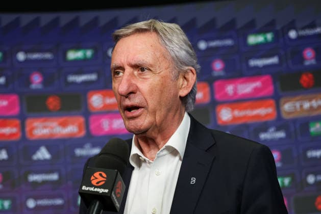 Svetislav Pesic (FC Bayern Basketball, Chef-Trainer) beim Interview vor dem Spiel, GER, FC Bayern Basketball vs. Fenerbahce Beko Istanbul, Basketball, Euroleague, 35. Spieltag, Saison 2025 2026, 01.04.2026, GER, FC Bayern Basketball vs. Fenerbahce Beko Istanbul, Basketball, Euroleague, 35. Spieltag, Saison 2025 2026, 01.04.2026 Muenchen Copyright: xEibner-Pressefoto JennixMaulx EP_JML