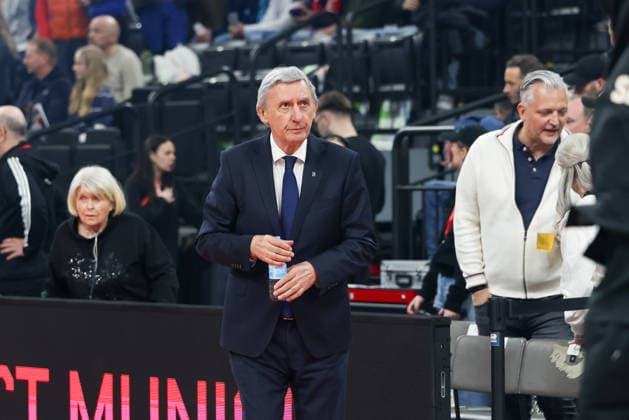 Svetislav Pesic (FC Bayern Basketball, Chef-Trainer), GER, FC Bayern Basketball vs. Fenerbahce Beko Istanbul, Basketball, Euroleague, 35. Spieltag, Saison 2025 2026, 01.04.2026, GER, FC Bayern Basketball vs. Fenerbahce Beko Istanbul, Basketball, Euroleague, 35. Spieltag, Saison 2025 2026, 01.04.2026 Muenchen Copyright: xEibner-Pressefoto JennixMaulx EP_JML