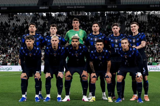 Algeria v Uruguay - Friendly Players of Uruguay pose for a team photo prior to the friendly football match between Algeria and Uruguay. Turin Italy Copyright: xNicolòxCampox