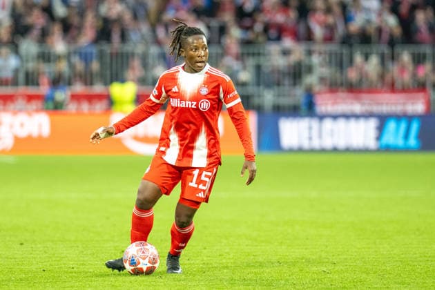 Bernadette Kakounan 15 (FC Bayern Muenchen), FC Bayern Frauen - Manchester United, ManU Fussball, Champions League Viertelfinale Rueckspiel, 01.04.2026 DFB regulations prohibit any use of photographs as image sequences and or quasi-video Muenchen Bayern Deutschland