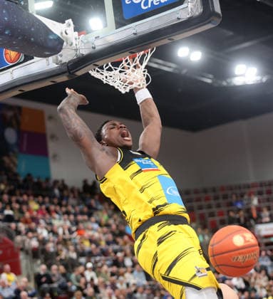 Ludwigsburg , easyCredit Basketball Bundesliga MHP Riesen Ludwigsburg vs. Niners Chemnitz , Babacar Sane ( Riesen )
