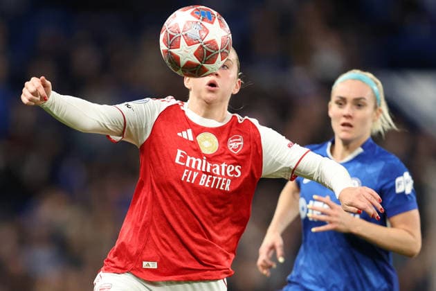 Chelsea v Arsenal Women 01 April 2026, London - UEFA Women™s Champions League, Quarter-Finals Second Leg - Chelsea v Arsenal Women - Alessia Russo of Arsenal - Photo: Charlotte Wilson Offside. London UK Copyright: xCharlottexWilsonx xOffsidexOffside