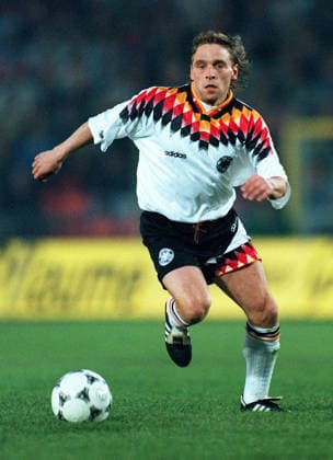 Germany V Wales, UEFA European Championship, EM, Europameisterschaft Qualifier Thomas Hassler of Germany on the ball during the UEFA European Championship Qualifier match between Germany and Wales at Rheinstadion on April 26, 1995 in Dusseldorf, Germany. Dusseldorf Rheinstadion Germany Germany Copyright: xAllstarxPicturexLibraryxLtdx
