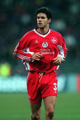 Bayern Munich V Kaiserslautern, Champions League Quarter-Finals 1st Leg Michael Ballack of Kaiserslautern running during the Champions League Quarter-Finals 1st Leg match between Bayern Munich and Kaiserslautern at Olympiastadion on March 3, 1999 in Munich, Germany. Munich Olympiastadion Germany Germany Copyright: xAllstarxPicturexLibraryxLtdx