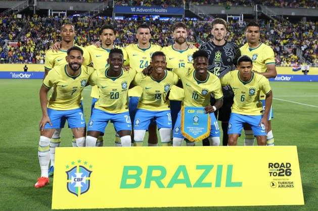 ORLANDO, FL - MARCH 31: the Brazil starters pose for a group photo before the match between Brazil and Croatia on Tuesday, March 31, 2026 at Camping World Stadium in Orlando, FL. (Photo by Peter Joneleit Icon Sportswire) SOCCER: MAR 31 Road to 26 Brazil vs Croatia EDITORIAL USE ONLY Icon260331003