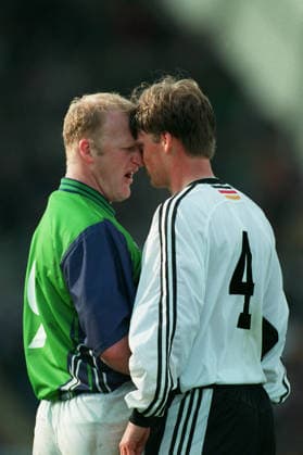 Northern Ireland V Germany, UEFA European Championship, EM, Europameisterschaft Group 3 Christian Worns of Germany and Iain Dowie of Northern Ireland head to head during the UEFA European Championship Group 3 match between Northern Ireland and Germany at Windsor Park on March 27, 1999 in Belfast, Northern Ireland . Belfast Windsor Park Northern Ireland United Kingdom Copyright: xAllstarxPicturexLibraryxLtdx