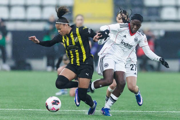 260402 Felicia Schröder of Häcken and Nicole Anyomi of Eintracht Frankfurt during the UEFA Women s Europa Cup semifinal between Häcken and Eintracht Frankfurt on April 2, 2026 in Gothenburg. Photo: Michael Erichsen BILDBYRAN COP 89 MI0962 fotboll football soccer fotball europa cup häcken eintracht frankfurt uefa womens europa cup dam bbeng semifinal Copyright: MICHAELxERICHSEN BB260402MI017