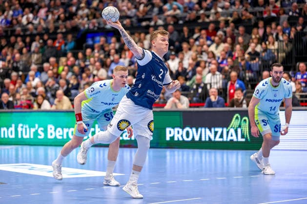 02.04.2026, Handball, HBL, Bergischer HC - VfL Gummersbach, Mitsubishi Electric HALLE Düsseldorf: Noah Beyer (BHC 02) wirft den Ball auf das Tor Nordrhein-Westfalen Deutschland