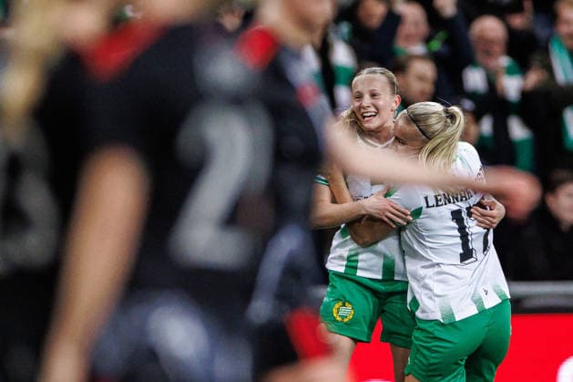 260402 Fanny Peterson of Hammarby celebrates the 1-0 goal during the UEFA Women s Europa Cup semifinal between Hammarby and Sparta Prague on April 2, 2026 in Stockholm. Photo: Kenta Jönsson BILDBYRAN COP 210 KJ0331 fotboll football soccer fotball europa cup hammarby sparta prague uefa womens europa cup semifinal dam bbeng jubel Copyright: KENTAxJÖNSSON BB260402KJ016