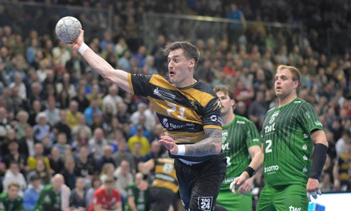 2.4.2026, Dresdens Oliver Seidler wirft, Handball, 2. Bundesliga, HC Elbflorenz Dresden -Eulen Ludwigshafen, (c) Dresden