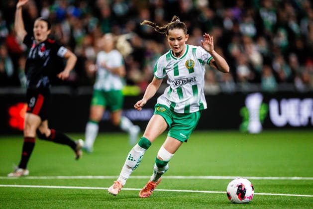 260402 Svea Rehnberg of Hammarby during the UEFA Women s Europa Cup semifinal between Hammarby and Sparta Prague on April 2, 2026 in Stockholm. Photo: Kenta Jönsson BILDBYRAN COP 210 KJ0331 fotboll football soccer fotball europa cup hammarby sparta prague uefa womens europa cup semifinal dam bbeng Copyright: KENTAxJÖNSSON BB260402KJ021
