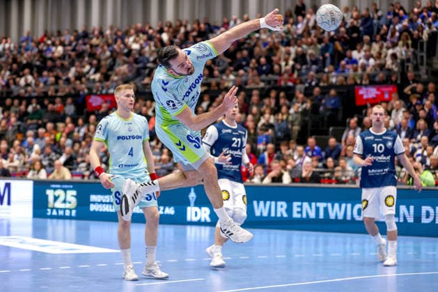 02.04.2026, Handball, HBL, Bergischer HC - VfL Gummersbach, Mitsubishi Electric HALLE Düsseldorf: Teitur Örn Einarsson (VfL Gummersbach 14) wirft den Ball auf das Tor Nordrhein-Westfalen Deutschland