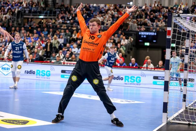 02.04.2026, Handball, HBL, Bergischer HC - VfL Gummersbach, Mitsubishi Electric HALLE Düsseldorf: Torhüter Lukas Diedrich (BHC 16) Parade Nordrhein-Westfalen Deutschland