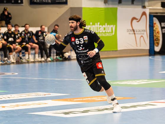 Julius Rose (HSG Krefeld Niederrhein, 63) im Dribbling VfL Eintracht Hagen vs. HSG Krefeld Niederrhein, Handball, 2. Bundesliga, 26. Spieltag, Saison 2025 2026, 02.04.2026 VfL Eintracht Hagen vs. HSG Krefeld Niederrhein, Handball, 2. Bundesliga, 26. Spieltag, Saison 2025 2026, 02.04.2026 Hagen Copyright: xEibner-Pressefoto Kruczynskix EP_DKI