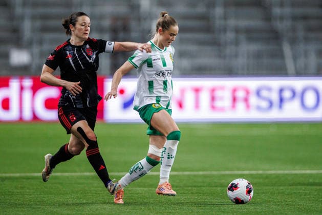 260402 Eva Bartonova of Sparta Prague and Svea Rehnberg of Hammarby during the UEFA Women s Europa Cup semifinal between Hammarby and Sparta Prague on April 2, 2026 in Stockholm. Photo: Kenta Jönsson BILDBYRAN COP 210 KJ0331 fotboll football soccer fotball europa cup hammarby sparta prague uefa womens europa cup semifinal dam bbeng Copyright: KENTAxJÖNSSON BB260402KJ030