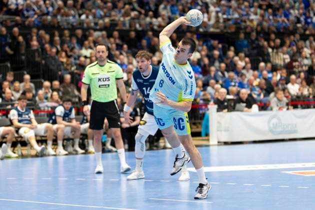 Bergischer HC gegen VfL Gummersbach, 02.04.2026 DUESSELDORF, GERMANY - APRIL 2: Milos Vujovic (6, VfL Gummersbach) während dem HBL Bundesliga Spiel zwischen Bergischer HC gegen VfL Gummersbach at Mitsubishi Electric HALLE am 27.Spieltag. April 2, 2026 in Duesseldorf, Germany. Copyright: xBEAUTIFULxSPORTS KennyxBeelex