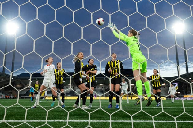260402 Goalkeeper Fanney Birkisdottir of Häcken during the UEFA Women s Europa Cup semifinal between Häcken and Eintracht Frankfurt on April 2, 2026 in Gothenburg. Photo: Michael Erichsen BILDBYRAN COP 89 MI0962 fotboll football soccer fotball europa cup häcken eintracht frankfurt uefa womens europa cup dam bbeng semifinal Copyright: MICHAELxERICHSEN BB260402MI063
