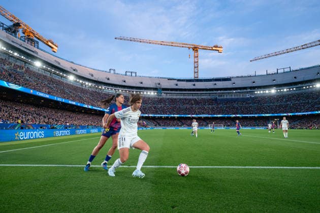 Spain-Football-Women Champions League - FC Barcelona, Barca v Real Madrid CF in Barcelona, Spain. Barcelona, Spain, 2, April, 2026. FC Barcelona player (18) Kika Nazareth vies with Alba Redondo (11) during Women Champions League match between FC Barcelona and Real Madrid CF in Spotify Camp Nou Stadium, Barcelona, Spain, on April 2, 2026. Barcelona Spotify Camp Nou Stadium Barcelona Spain