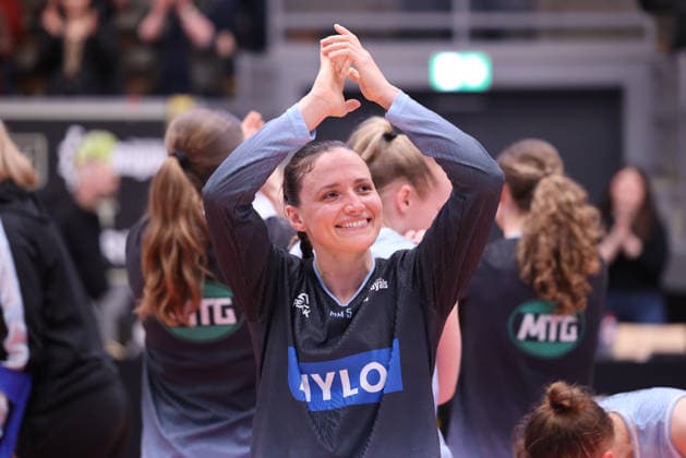 02.04.2026, Basketball, Frauen, Saison 2025 2026, Toyota Damen Basketball Bundesliga, Playoffs, Saarlouis Royals - Basketball-Club Marburg e.V., Magaly Meynadier (Saarlouis Royals) jubelt Saarlouis Stadtgartenhalle Saarland Deutschland (DEU) Copyright: xSebastianxBachx