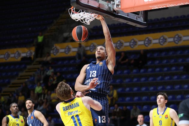 MACCABI vs EFES BRICE DESSERT, basketball player of EFES during the Euroleague match against Maccabi, at Aleksandar Nikolic Hall. Belgrade, 02.04.2026. photo: Ivica Veselinov MN Press BASKETBALL, EUROLEAGUE, MACCABI, EFES Belgrade Arena Aleksandar Nikolic Serbia Copyright: xMNxPressx