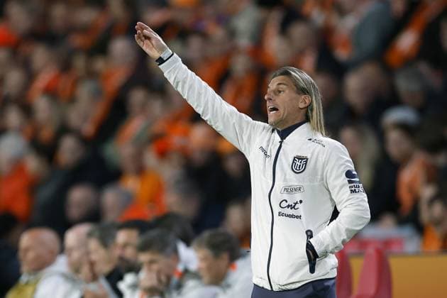 EINDHOVEN - Ecuador national coach Sebastian Beccacece during the friendly international match, Länderspiel, Nationalmannschaft between the Netherlands and Ecuador at the Philips Stadium on March 31, 2026 in Eindhoven, the Netherlands. MAURICE VAN STEEN ANP International Friendly, Länderspiel, Nationalmannschaft 2025-2026 xVIxANPxSportx xMauricexvanxSteenxIVx 554939043 originalFilename: 554939043.jpg