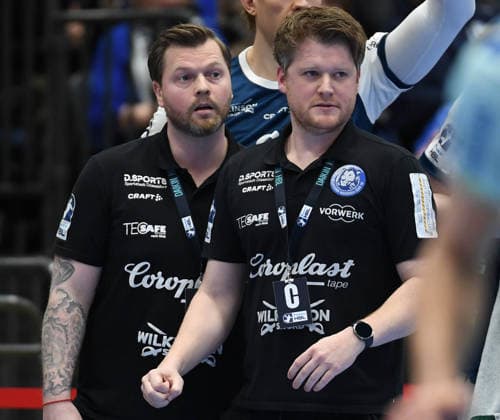 05.03.2026, xophax, DAIKIN HBL 2025 26 Bergischer HC - VFL Gummersbach Trainer Arnor Gunnarsson , links und Trainer Markus Pütz , rechts ( beide Bergischer HC ) Düsseldorf