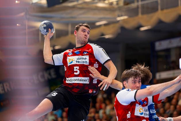 Oscar Gentzel (Nr. 5, HSG Nordhorn-Lingen). VfL Luebeck-Schwartau vs. HSG Nordhorn-Lingen, Handball, 2. Bundesliga, 02.04.26 Luebeck Schleswig-Holstein Germany Copyright: xAgentur54GradÂ°x xFelixxKoenigx