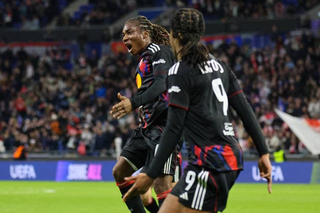 Lyon, Frankreich: 02. April 2026 - UEFA Women™s Champions League - Viertelfinale - Rückspiel - OL Lyonnes vs. VfL Wolfsburg Frauen Im Bild: Torschützin Melchie Dumornay (OL Lyonnes) macht das Tor zum 2:0 für Lyon und jubelt Copyright: HMBxMedia MadeleinexFantini