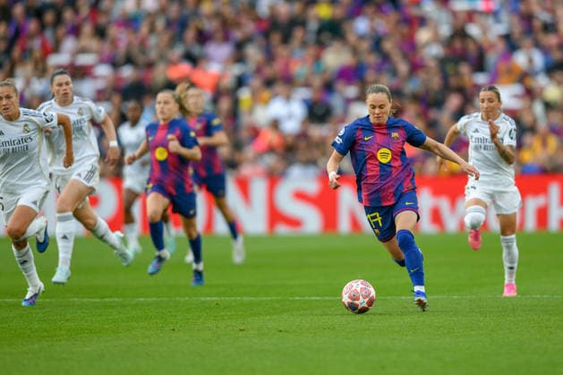 FC Barcelona, Barca v REAL MADRID CF SPOTIFY CAMP NOU. BARCELONA. April 2, 2026 FC BARCELONA vs REAL MADRID CF April 2, 2026 Pajor (17) of FC Barcelona during the soccer match corresponding to the quarter finals of the UEFA Women s Champions League between FC Barcelona and Newcastle United at Spotify Camp Nou in Barcelona, Spain. Barcelona ESP Copyright: xS.xRosx