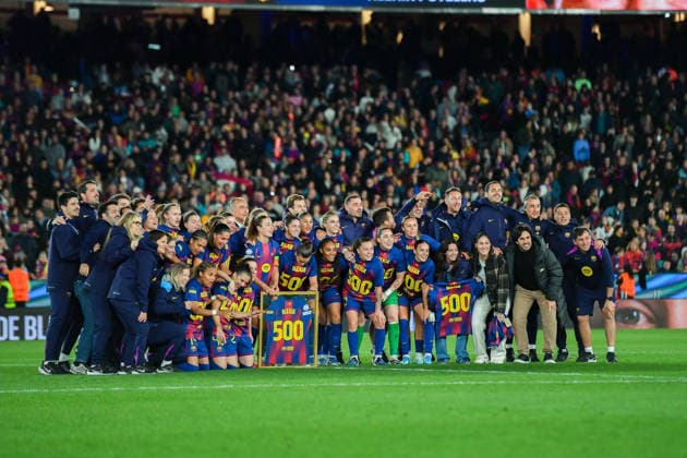 FC Barcelona, Barca v REAL MADRID CF SPOTIFY CAMP NOU. BARCELONA. April 2, 2026 FC BARCELONA vs REAL MADRID CF April 2, 2026 Alexia Putellas (11) of FC Barcelona celebrates her 500th match with FC Barcelona. Tribute at the end of the soccer match corresponding to the quarter finals of the UEFA Women s Champions League between FC Barcelona and Newcastle United at Spotify Camp Nou in Barcelona, Spain. Barcelona ESP Copyright: xS.xRosx