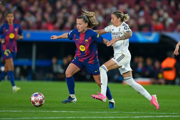 FC Barcelona, Barca v REAL MADRID CF SPOTIFY CAMP NOU. BARCELONA. April 2, 2026 FC BARCELONA vs REAL MADRID CF April 2, 2026 Claudia Pina (9) of FC Barcelona vies with Shei (15) of Real Madrid during the soccer match corresponding to the quarter finals of the UEFA Women s Champions League between FC Barcelona and Newcastle United at Spotify Camp Nou in Barcelona, Spain. Barcelona ESP Copyright: xS.xRosx