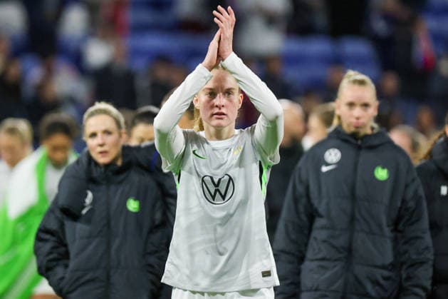 Lyon, Frankreich: 02. April 2026 - UEFA Women™s Champions League - Viertelfinale - Rückspiel - OL Lyonnes vs. VfL Wolfsburg Frauen Im Bild: Janina Minge (VfL) enttäuscht nach der Niederlage gegen Olympique Lyon und durch das Ausscheiden aus der UEFA Women™s Champions League Copyright: HMBxMedia MadeleinexFantini