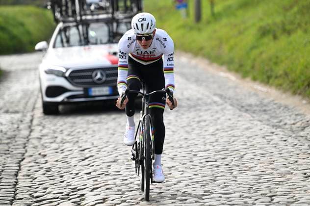 Ronde van Vlaanderen 2026 Cycling Race Media Activities 03 04 2026 OUDENAARDE, BELGIUM - APRIL 03 : Pogacar Tadej (SLO) of UAE Team Emirates XRG riding during a training and reconnaissance session ahead of the 110th edition of Ronde van Vlaanderen an UCI World Tour 1.UWT one day cycling road race for Men Elite of 271 km with start in Antwerpen and finish in Oudenaarde on April 3, 2026 in Oudenaarde, Belgium, 03 04 2026 ( Motordriver Guy De Vuyst - Oudenaarde Belgium  Copyright: xNicoxVereeckenx