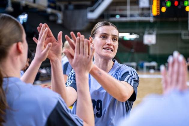 Basketball Berlin 02.04.2026 Saison 2024 2025 Toyota DBBL 1. Bundesliga Playoffs Viertelfinale Spiel1 Frauen, Damen Alba Berlin - GiroLive Panthers Osnabrück Alina Hartmann (Alba, No.29)