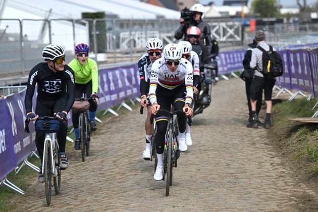 Ronde van Vlaanderen 2026 Cycling Race Media Activities 03 04 2026 OUDENAARDE, BELGIUM - APRIL 03 : Pogacar Tadej (SLO) of UAE Team Emirates XRG on the Kwaremont climb during a training and reconnaissance session ahead of the 110th edition of Ronde van Vlaanderen an UCI World Tour 1.UWT one day cycling road race for Men Elite of 271 km with start in Antwerpen and finish in Oudenaarde on April 3, 2026 in Oudenaarde, Belgium, 03 04 2026 ( Motordriver Guy De Vuyst - Oudenaarde Belgium  Copyright: xNicoxVereeckenx
