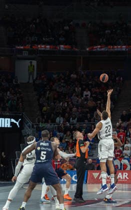 ESP: Kosner Baskonia v Real Madrid Euroleague Edy Tavares of Real Madrid during the Euroleague match, between Kosner Baskonia and Real Madrid played at Buesa Arena Stadium on April 3, 2026 in Vitoria Spain Vitoria Pais Vasco Spain Basketball Copyright: xMiguelxGarciax xAgenciaxLOFx