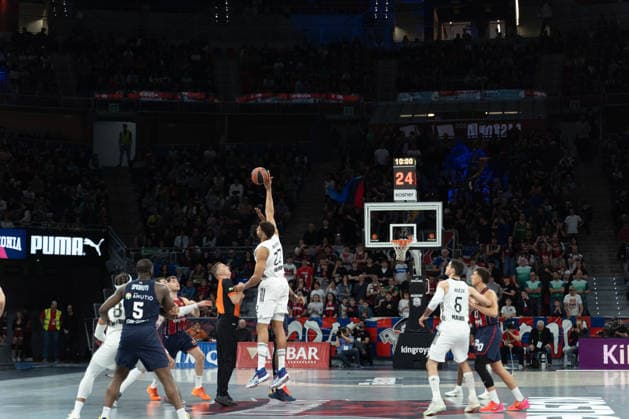 ESP: Kosner Baskonia v Real Madrid Euroleague Edy Tavares of Real Madrid during the Euroleague match, between Kosner Baskonia and Real Madrid played at Buesa Arena Stadium on April 3, 2026 in Vitoria Spain Vitoria Pais Vasco Spain Basketball Copyright: xMiguelxGarciax xAgenciaxLOFx