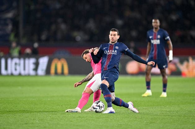 Paris Saint-Germain v Toulouse FC - Ligue 1 McDonald s 2025 2026 21 Lucas HERNANDEZ (psg) during the Ligue 1 McDonald s match between Paris and Toulouse at Parc des Princes on April 3, 2026 in Paris, France. Paris France  Copyright: xFEPx 776348342
