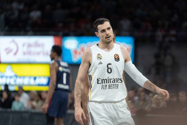 ESP: Kosner Baskonia v Real Madrid Euroleague Alberto Abalde of Real Madrid during the Euroleague match, between Kosner Baskonia and Real Madrid played at Buesa Arena Stadium on April 3, 2026 in Vitoria Spain Vitoria Pais Vasco Spain Basketball Copyright: xMiguelxGarciax xAgenciaxLOFx