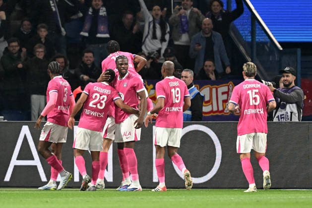 Paris Saint-Germain v Toulouse FC - Ligue 1 McDonald s 2025 2026 35 Seny KOUMBASSA (tfc) during the Ligue 1 McDonald s match between Paris and Toulouse at Parc des Princes on April 3, 2026 in Paris, France. Paris France  Copyright: xFEPx 776348342