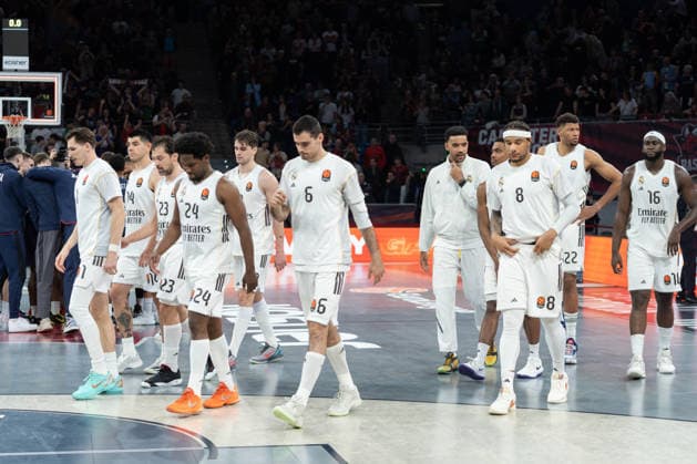 ESP: Kosner Baskonia v Real Madrid Euroleague Real Madrid loses againts Kosner Baskonia during the Euroleague match, between Kosner Baskonia and Real Madrid played at Buesa Arena Stadium on April 3, 2026 in Vitoria Spain Vitoria Pais Vasco Spain Basketball Copyright: xMiguelxGarciax xAgenciaxLOFx