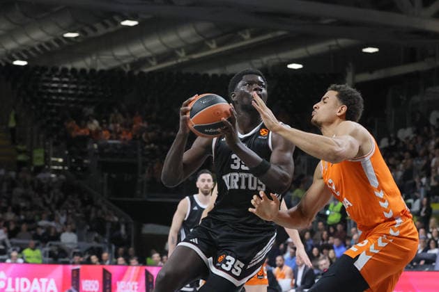 35 Mouhamet DIOUF Virtus Bologna Match BASKETBALL - EUROLEAGUE Virtus Bologna vs Valencia Basket 03-04-2026 12 Neal Sako Valencia Basket Match BASKETBALL - EUROLEAGUE Virtus Bologna vs Valencia Basket 03-04-2026 during Virtus Bologna vs Valencia BC, Basketball Euroleague match in Bologna, Italy, April 03 2026  Copyright: xValentinoxOrsini IPAxSportx xipa-agency.netx xx IPA_73742148 IPA_Agency_IPA73742148