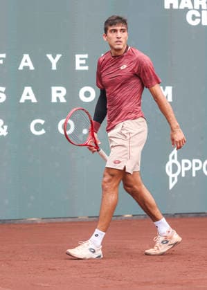 HOUSTON, TX - APRIL 03: Roman Andres Burruchaga (ARG) reacts during the singles quarterfinals of the Men™s Clay Court Championship on April 3, 2026 at River Oaks Country Club in Houston, Texas. (Photo by Leslie Plaza Johnson Icon Sportswire) TENNIS: APR 03 US Men s Clay Court Championship EDITORIAL USE ONLY Icon260403054