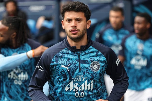 Emirates FA Cup Quarter-Final Manchester City v Liverpool Matheus Nunes of Manchester City in the pregame warmup session during the Emirates FA Cup Quarter-Final match Manchester City vs Liverpool at Etihad Stadium, Manchester, United Kingdom on 04 April 2026 (Photo by Mark Cosgrove News Images) Manchester Etihad Stadium Greater Manchester United, ManU Kingdom Copyright: xMarkxCosgrove NewsxImagesx